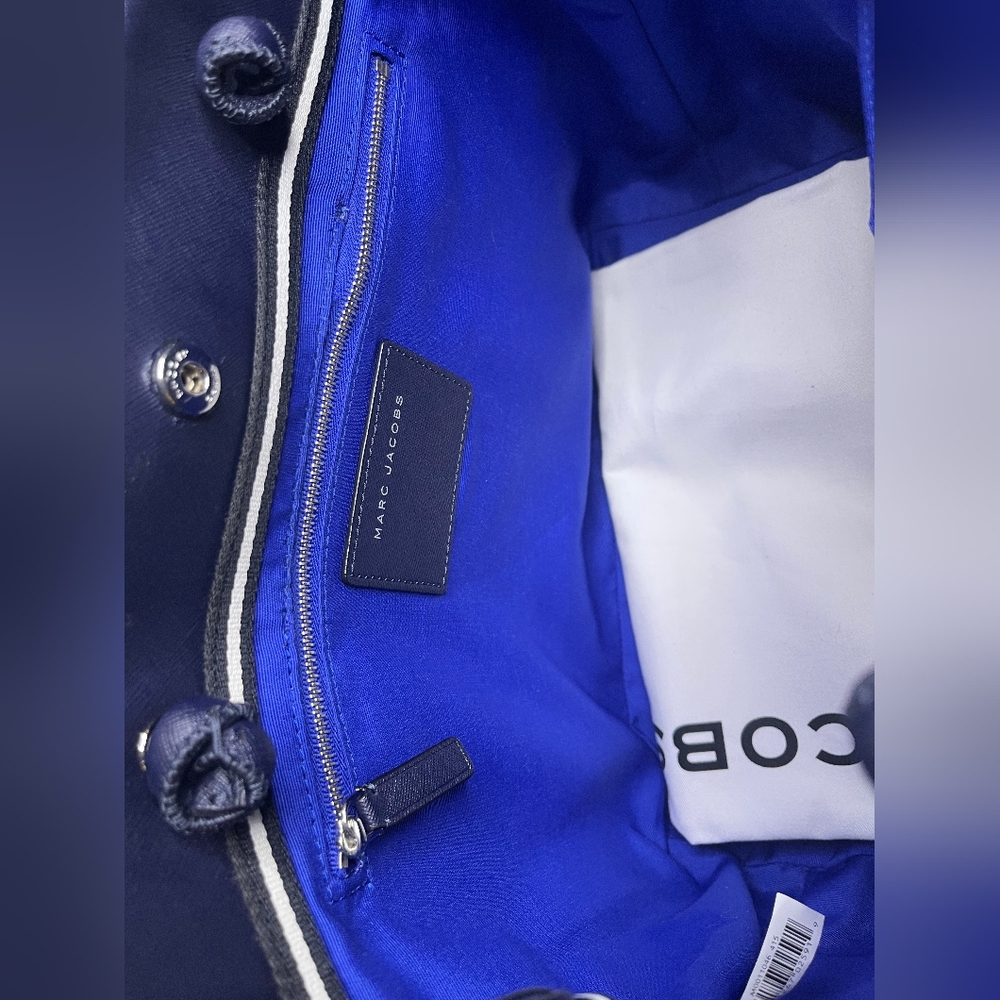 (Sold)Marc Jacobs Navy Blue Tote Bag - Picture 6 of 10